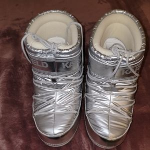 BRAND NEW Silver Karl Lagerfeld Short Moon Boota